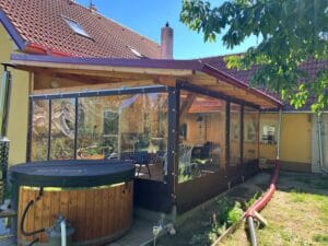 Cira folie na pergolu